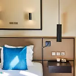 Apartment Five Stars 8 Building