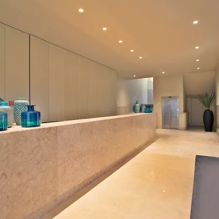 Five Stars 8 Building Лісабон