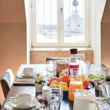 شقة لشبونة فايف ستارز 8 بيلدينغ *