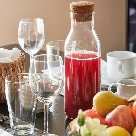 لشبونة فايف ستارز 8 بيلدينغ *