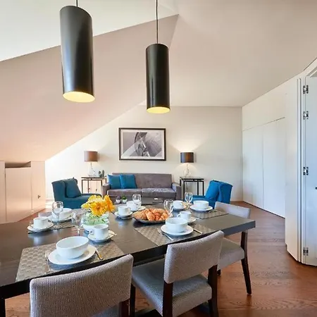 لشبونة فايف ستارز 8 بيلدينغ *