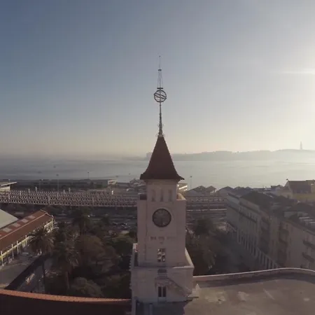 لشبونة فايف ستارز 8 بيلدينغ