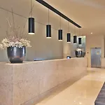 Apartman Five Stars 8 Building
