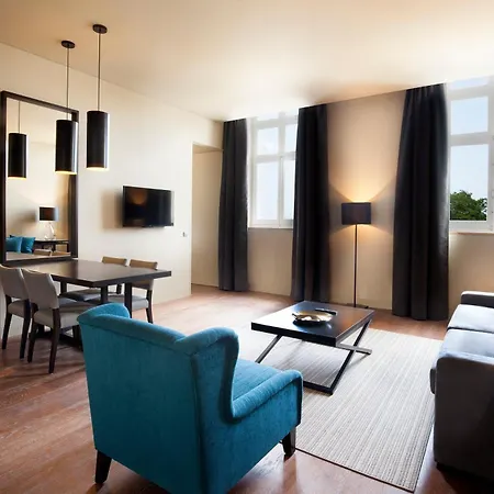 Apartman Five Stars 8 Building *