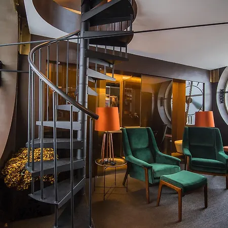 Апартаменти Five Stars 8 Building *