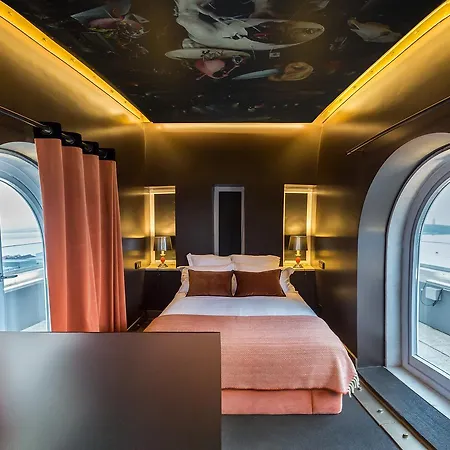 Five Stars 8 Building Appartement