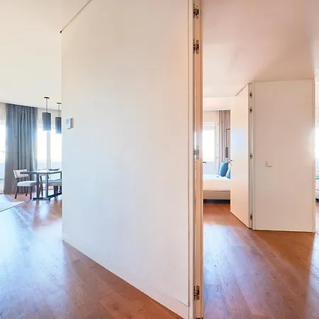 Апартаменти Five Stars 8 Building Лісабон